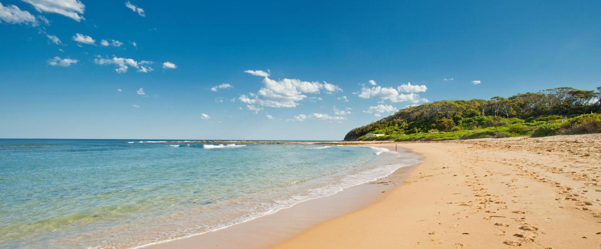 Blue Lagoon Beach Resort Bateau Bay Eksteriør billede