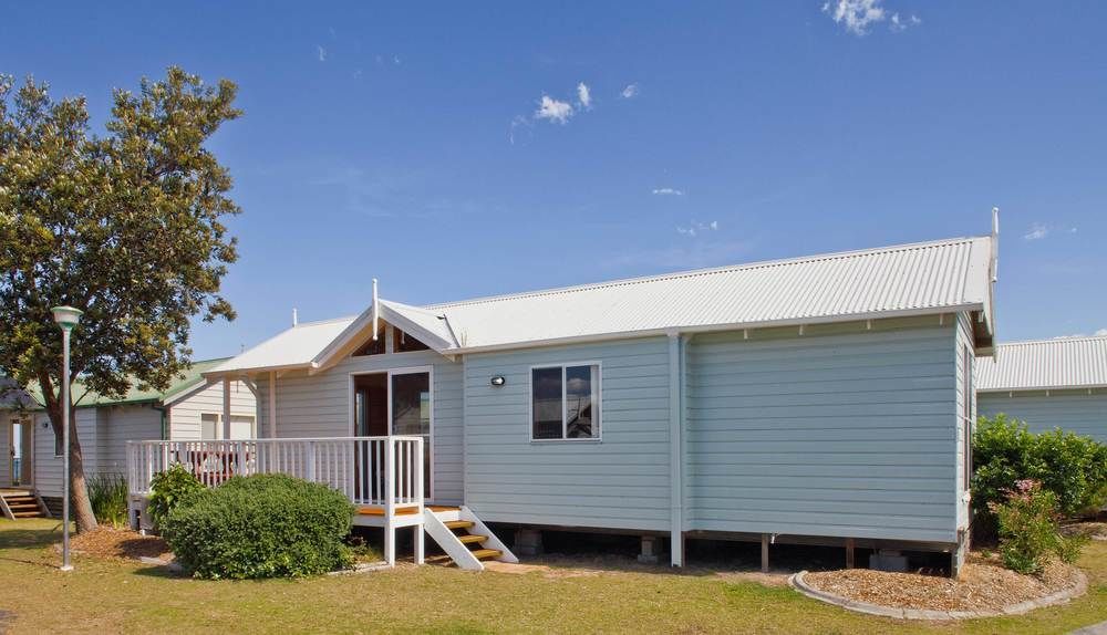 Blue Lagoon Beach Resort Bateau Bay Eksteriør billede